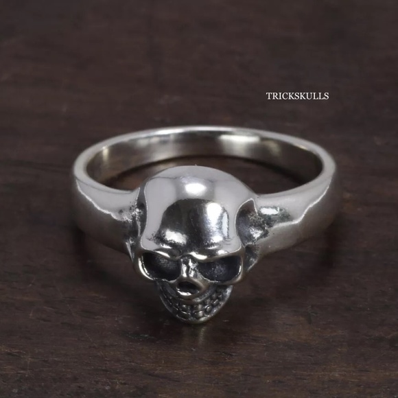 925 Sterling Silver Classic Skull Biker Gothic Punk Ring Sizes 7 8 9 10 11 12 - Picture 4 of 8